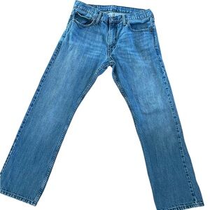 LEVI’S 514 BLUE DENIM JEANS Size 34 x 30 Faded Blue